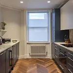 Darley House By Viridian Apartments